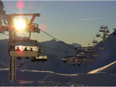 Skidorp Rustig wintersportdorpje bij het grote skigebied Ski Arlberg-4